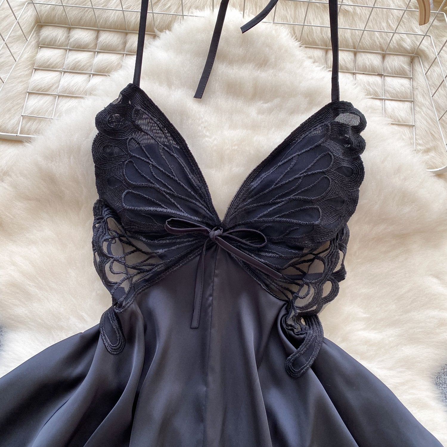 Elegant Butterfly-Inspired Halter Neck Satin Dress with Lace Bodice image 3