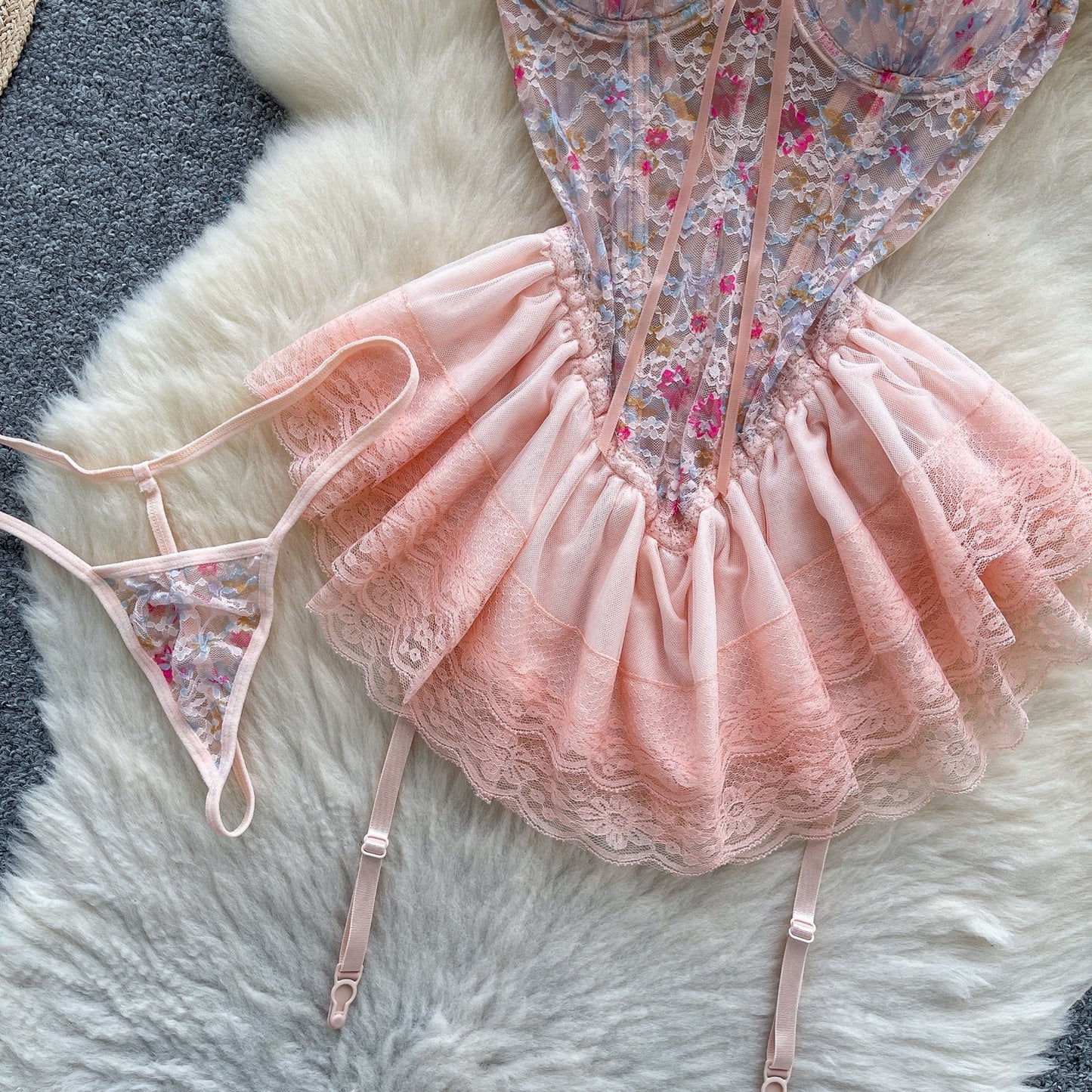 Floral Lace Mesh Bodice Dress with Pleated Skirt and Adjustable Straps image 2